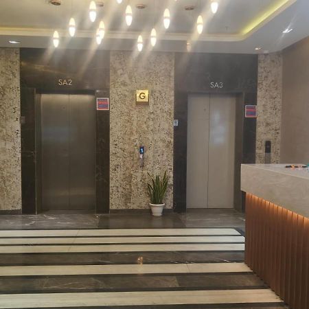 Urban Abodes Aparthotel Ghaziabad Eksteriør bilde